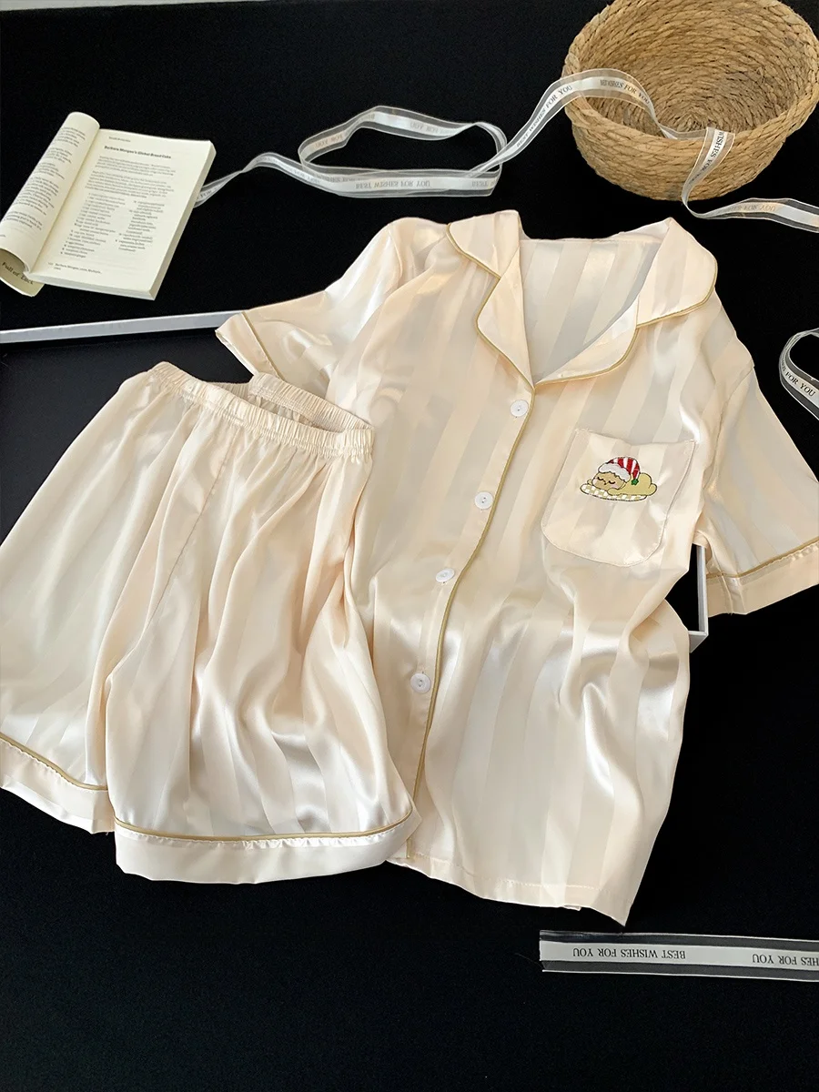 シャンパンカラーアイスシルクパジャマ女性の半袖シャツ襟ホーム服夏涼感星柄パジャマ