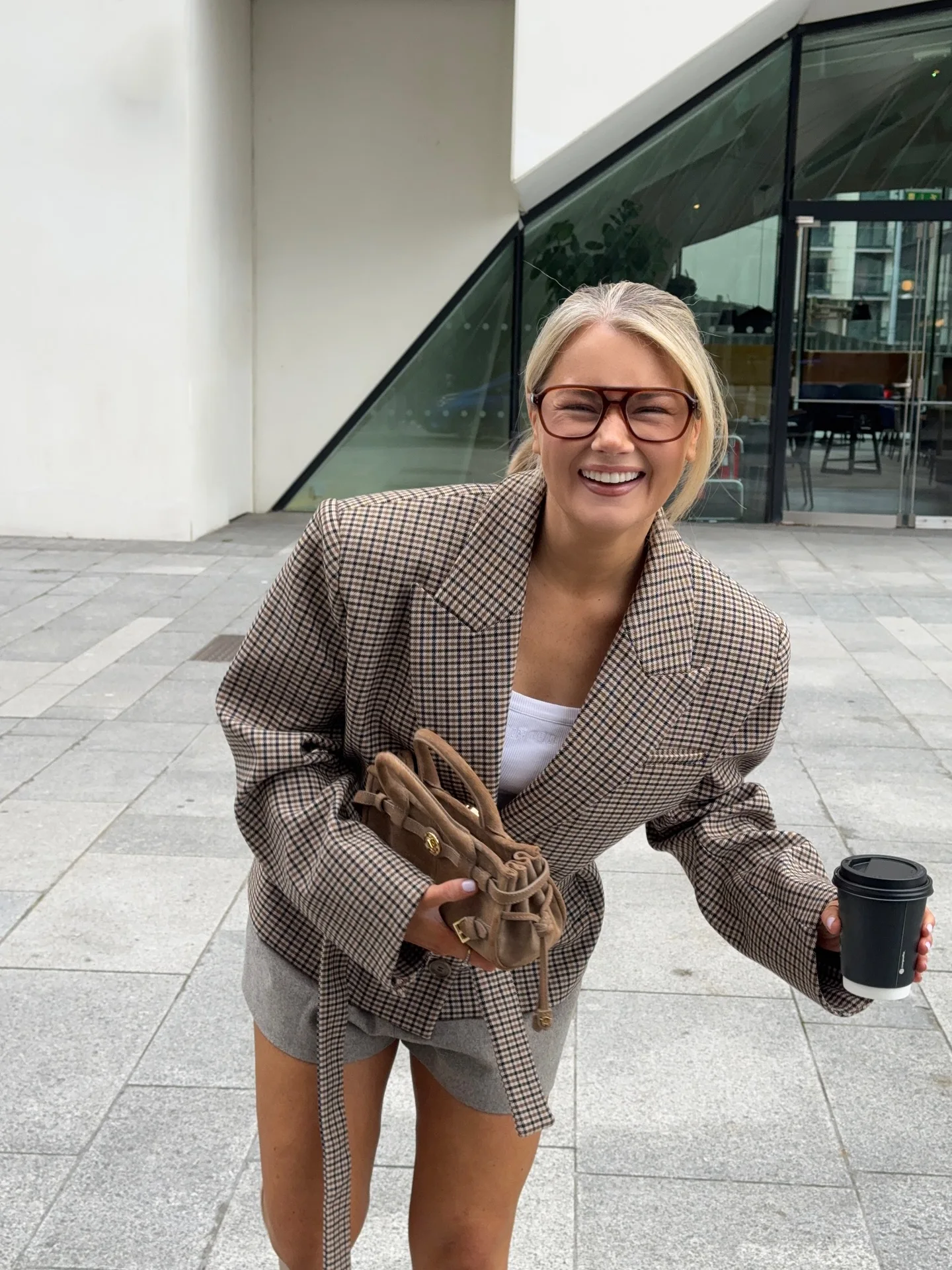 여성 체크무늬 정장 세트 비즈니스 코트 긴 루즈 슬리브 재킷 2025 패셔너블 가을 여성 릴렉스 비즈니스 아우터웨어