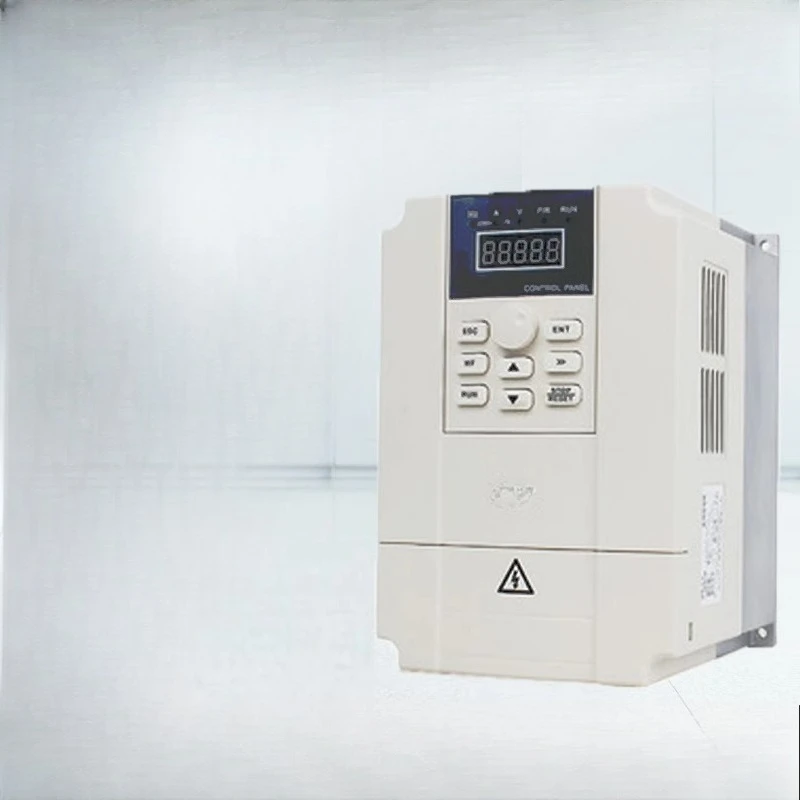 Convertitore trifase 3KW monofase 220V