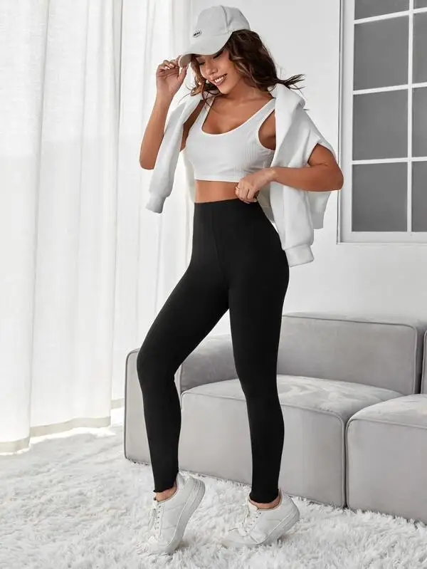 Women's High-Waisted Solid Color Leggings Ruffled Cuffs Unique Yoga Pants Sexy Tight Fit for Fitness And Exercise