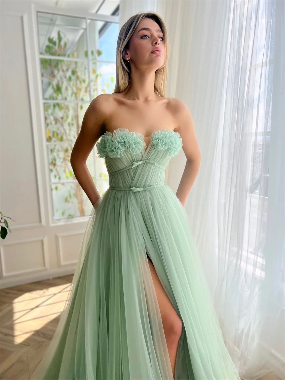 Tulle Strapless 3D Floral Corset Prom Dresses With Split Sashes Butterfly Sleeveless Evening Gowns A-line Long Formal Ball Gowns