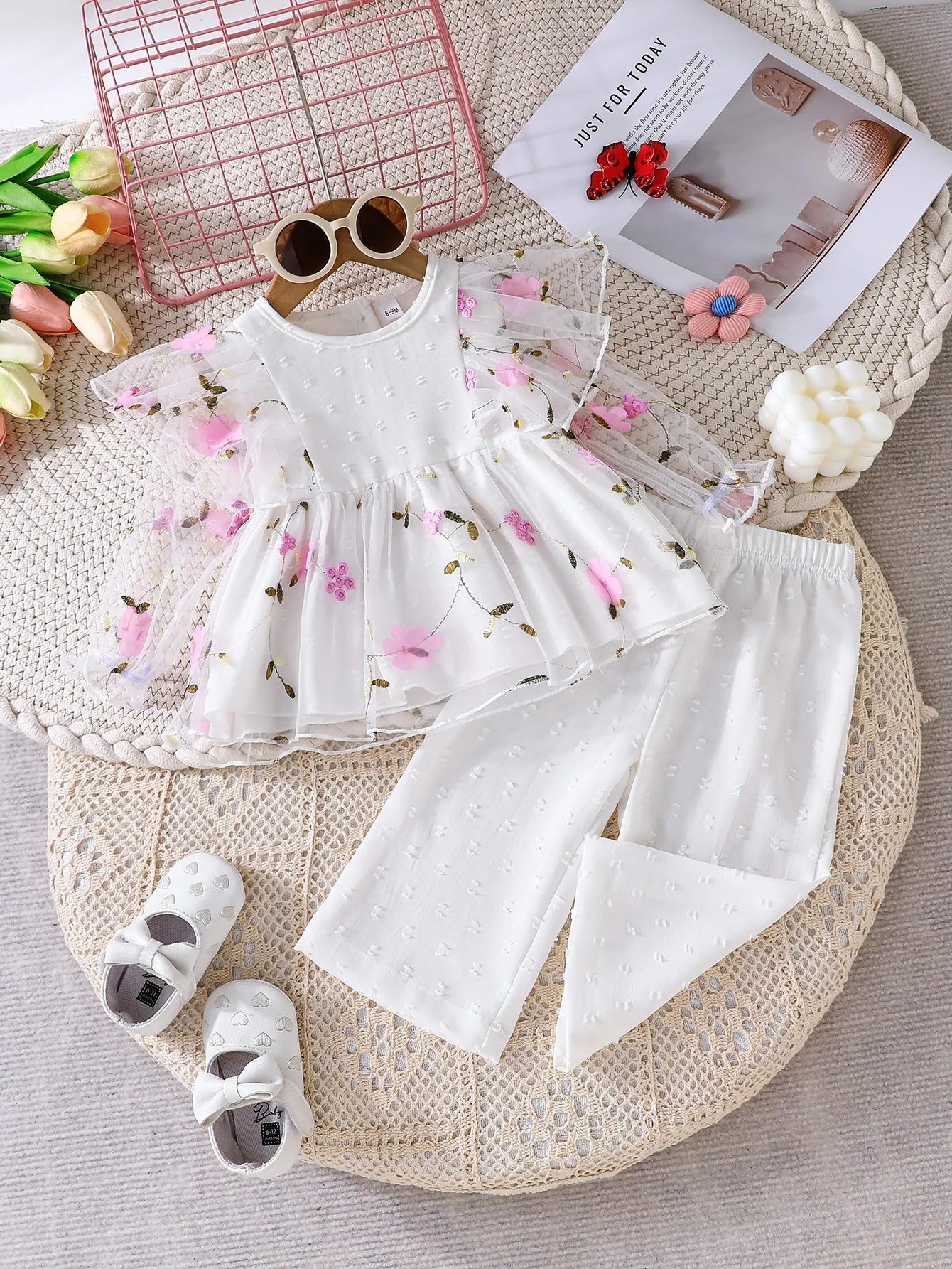 

2024 New Winter Children Sets Cute Long Sleeve O Neck Mesh Flowers White Pants 2 Pcs Roupa Infantil Menina Clothes Sets 0-2T