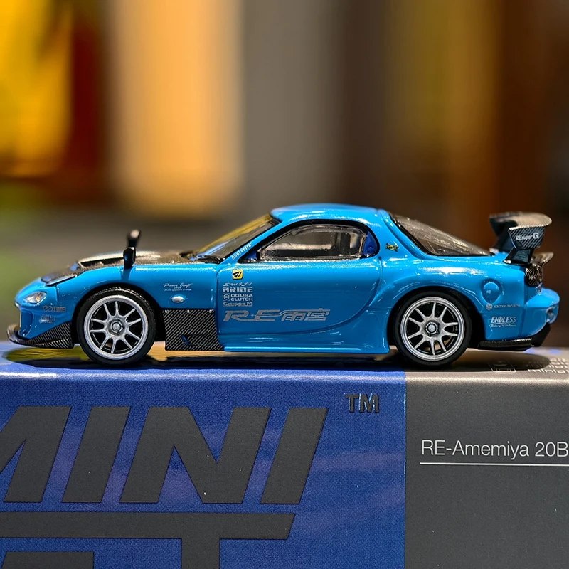 

MINIGT Mazda RX7 1:64 RE Amemiya 20B NA 3ROTOR 7 Ama San Go 1046, литая под давлением модель автомобиля, коллекция игрушек
