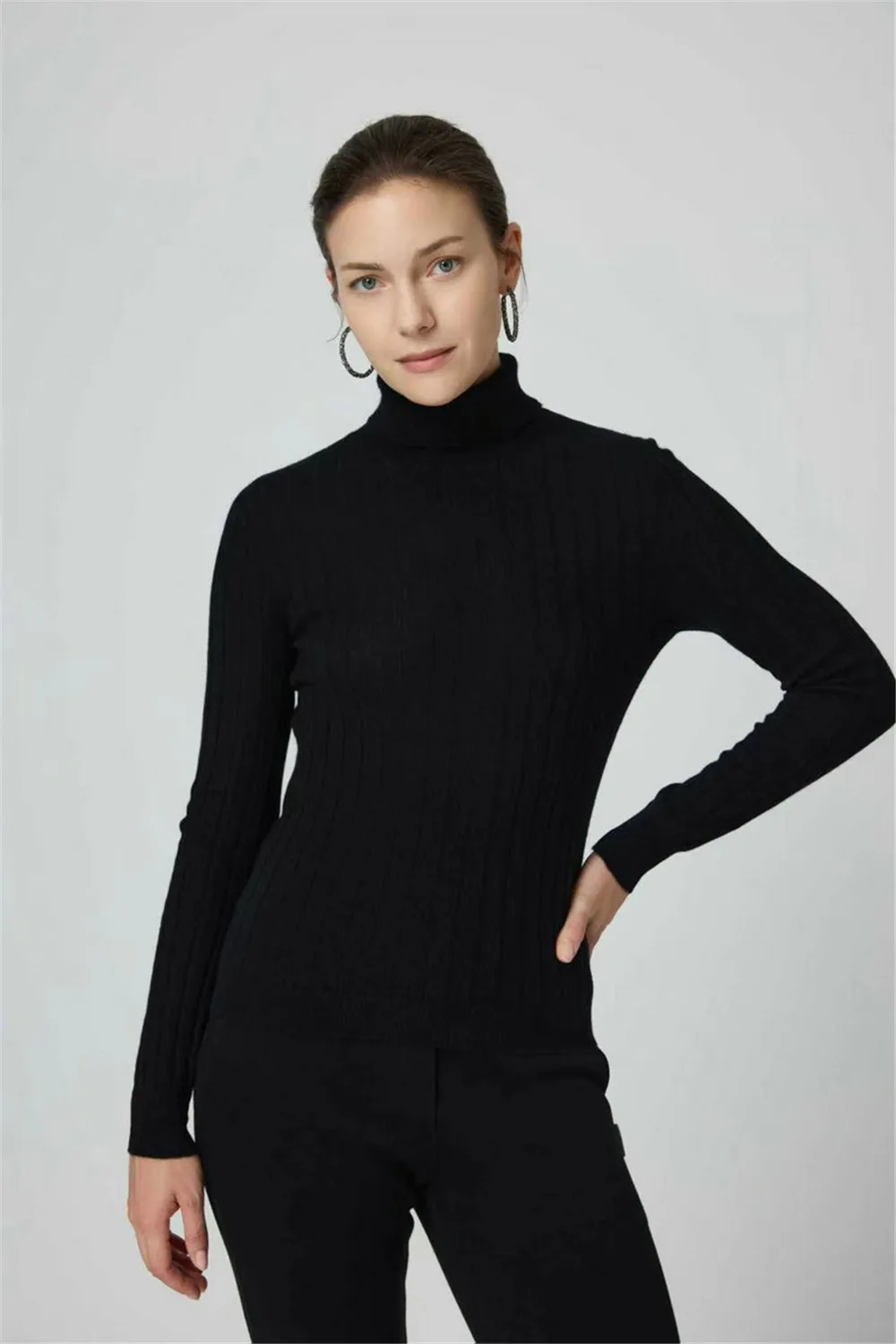 

Women's 25 Autumn/Winter High Collar Long Sleeved Cashmere Anti-Static Bead Chain Temperament Knitted Pullover