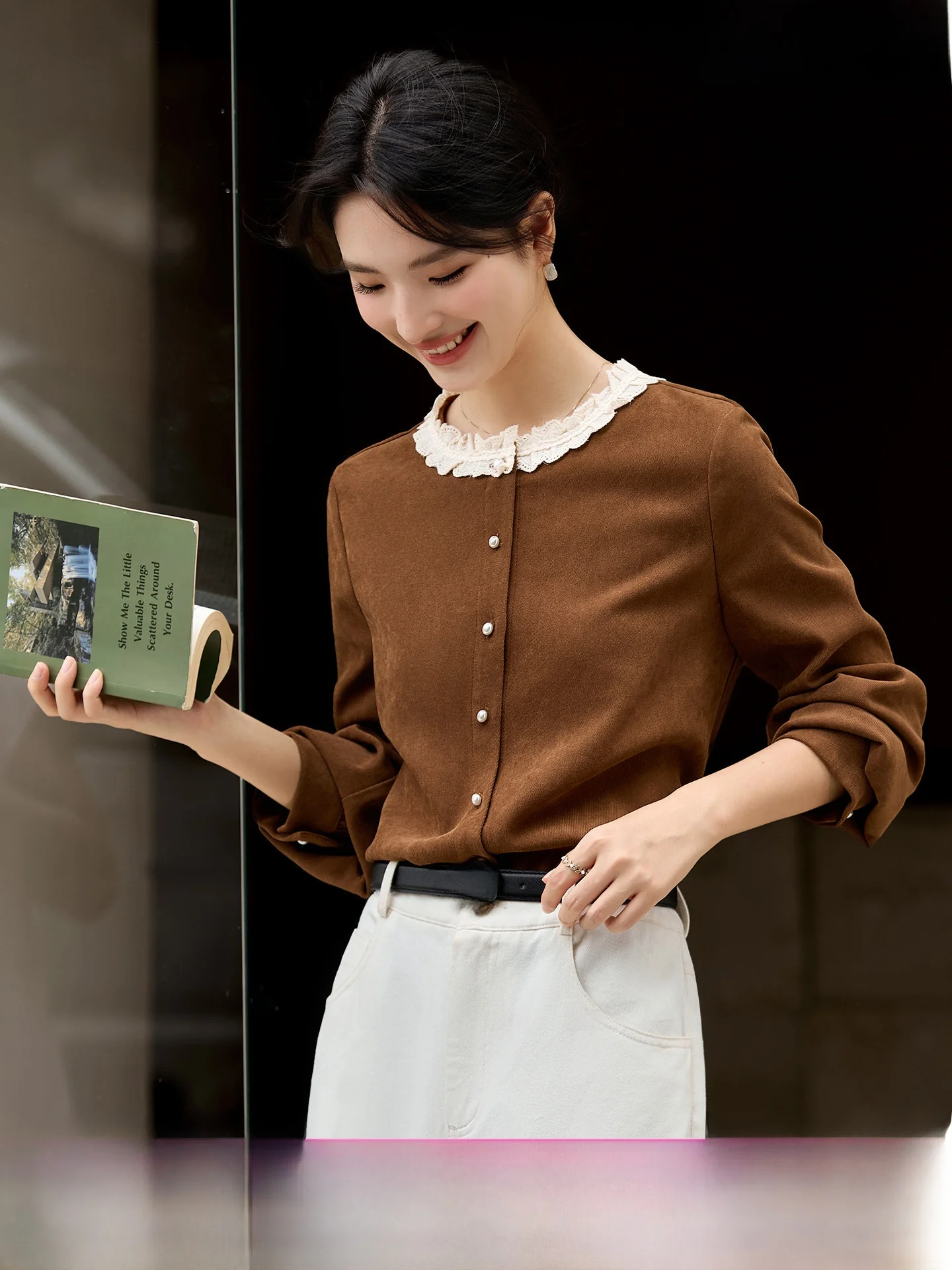 

Elegant round Neck Corduroy Shirt Women's Spring New Style Vimly Casual Fashion Polyester Fiber Long Sleeve Comfortable Top