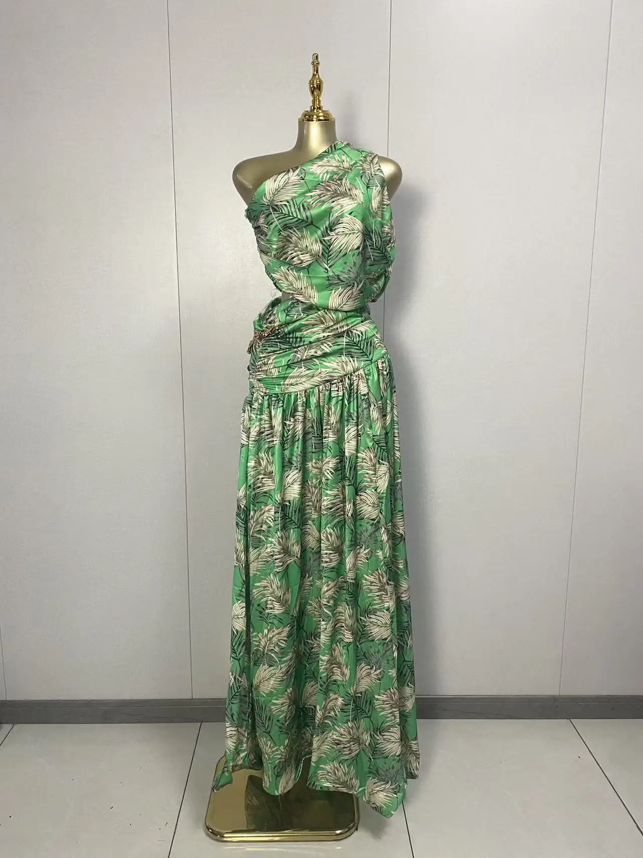 

Новинка 2023 года, женские сексуальные зеленые юбки с принтом на одно плечо, комплект из двух предметов, элегантный вечерний клубный наряд для вечеринок