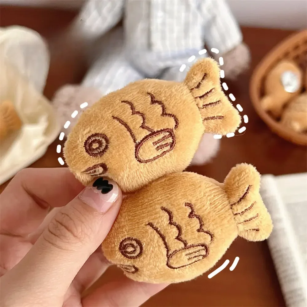 Cartoon Cute Fashion Style Taiyaki Brooch Plush Fish Brooch Backpack Sweater Corsage Sea Bream Brooch Accessories Creative Gifts