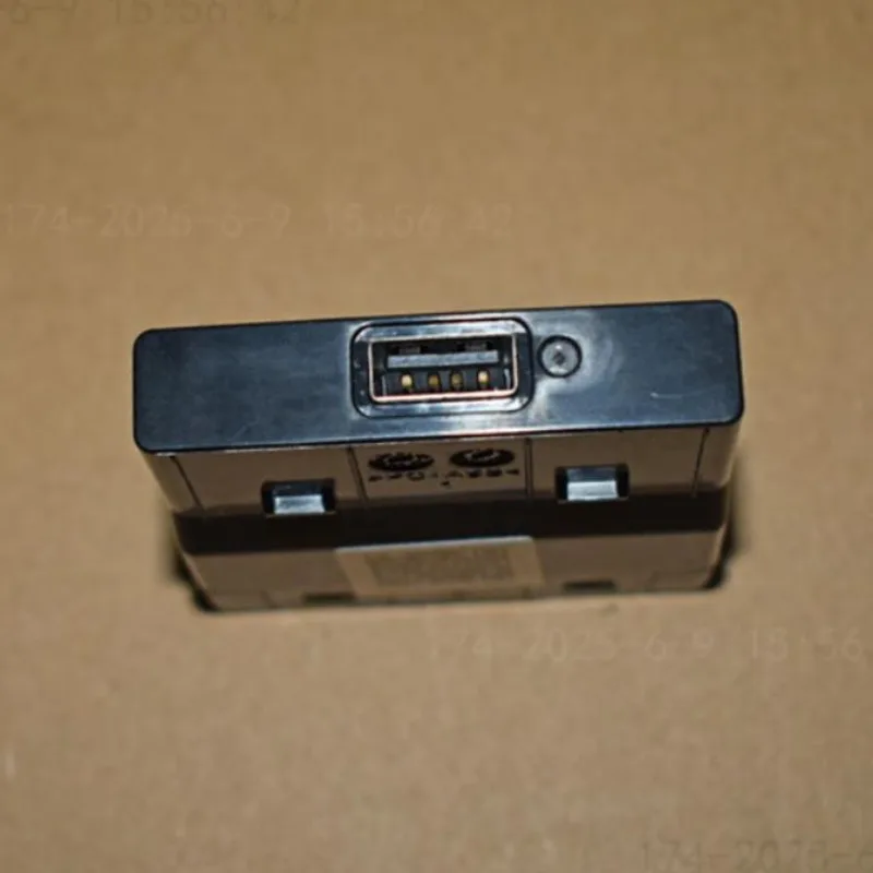 J60-7901015BC 703000140AA 703002131AA 703000691AA 1pc Rear USB Charging Module for Chery Arrizo 5E EX GX Tiggo 5X 7 8 E