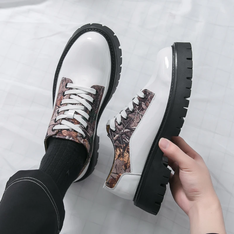 

Fashion Brand Mens Thick Soled Non Slip Casual Leather Shoes High Quality Comfortable Patent Leather Lace Up Block Leather Shoes