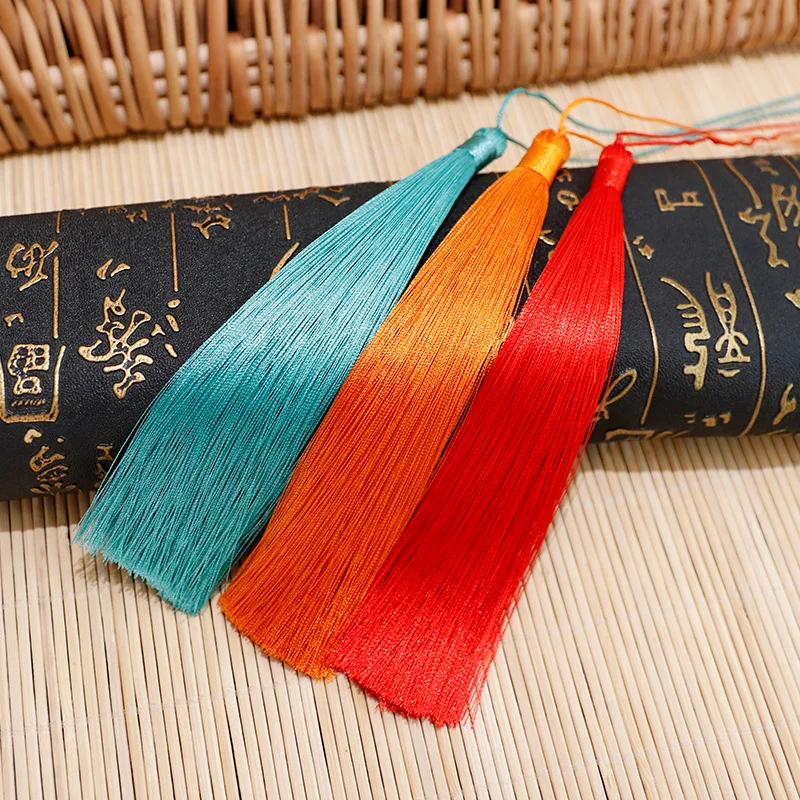 15cm długi Tassel wisiorek Tassel ucha DIY saszetka pachnące saszetka Tassel wiszące akcesoria do uszu dla Han garnitur frędzle dla rzemiosła