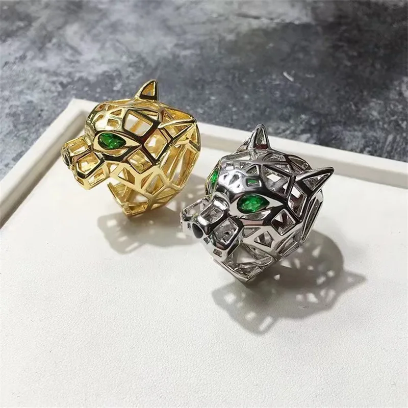 New Punk Style Tiger Head with Green Eyes Hollow Design Zircon Ring 925 Silver Wedding Party Jewelry Accessories for Women