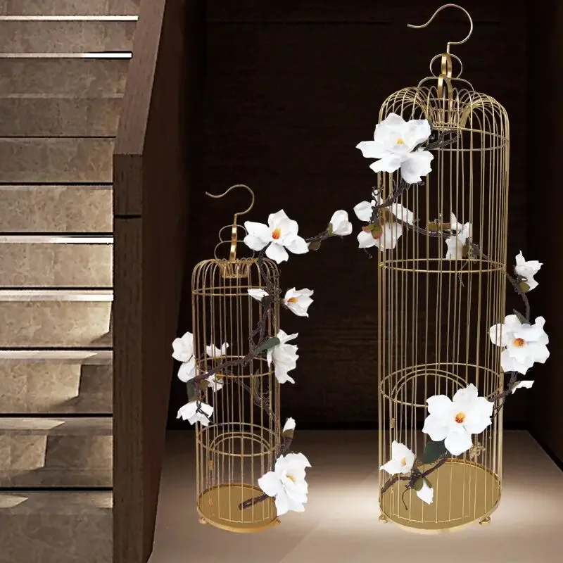 

Decorative Iron Art Bird Cage Window Gold Bird Flower Art Soft Decoration Props