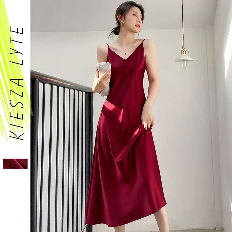 

Women Dress Bodycon Sleeveless Summer V Neck Satin Red Straps Dresses Female New Vintage Elegant Red Beach Party Dresses Femme