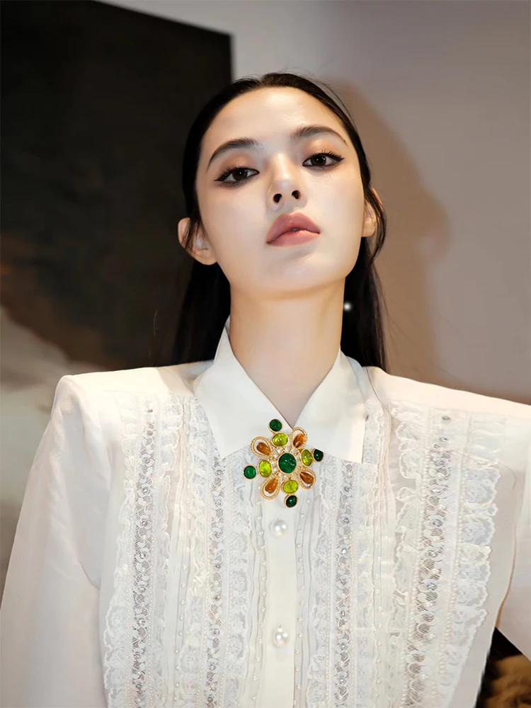 Women's 2024 Autumn Retro Bead Pleated High Waist Short Tops Rhinestone Buckle Long Sleeve Shirt White Skirt Women's Skirt Sets