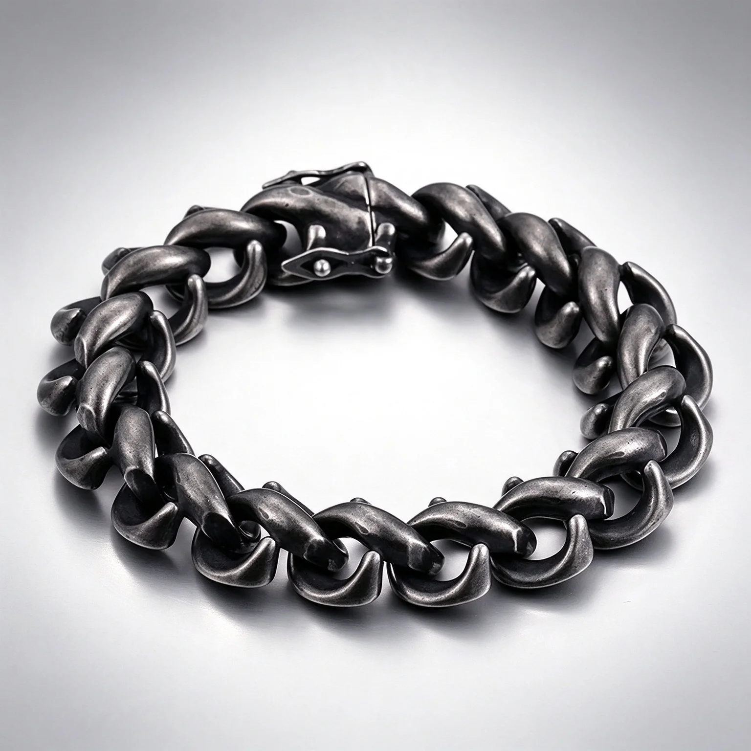 Fongten Fashionable Men's Versatile Bracelet Dominate Highlight Personality Wear Jewelry Elegant Wrist Accessories Birthday Gift