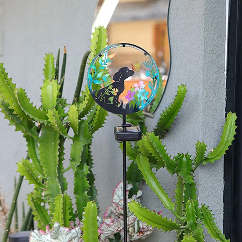 الطاقة الشمسية الحديد الكلب فراشة حصة ضوء في الهواء الطلق الإسقاط مصباح الحديقة ديكور المناظر الطبيعية الخفيفة (أبيض دافئ)