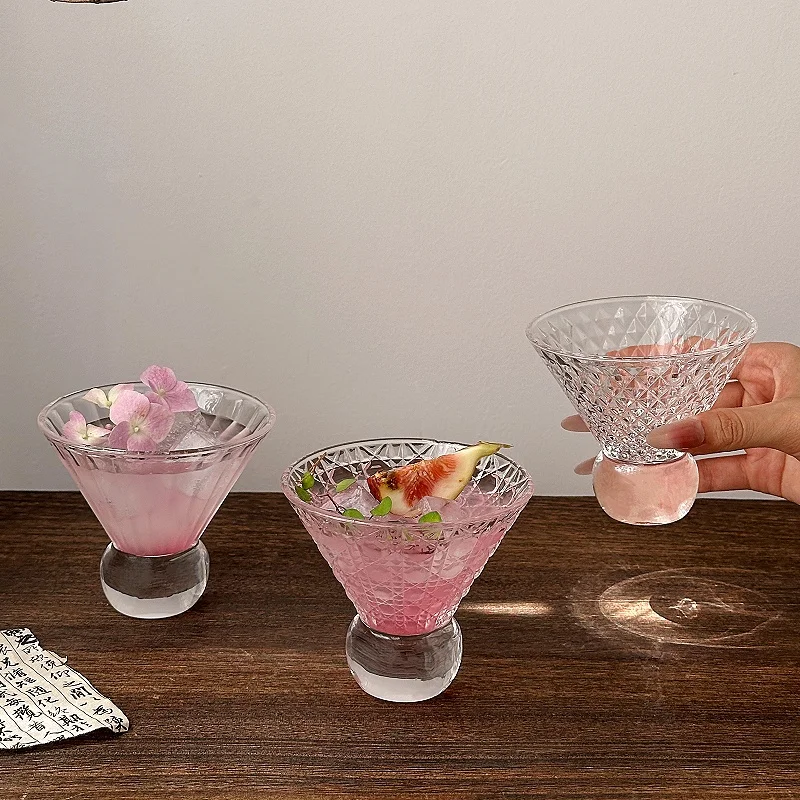 Taza de Martini de patas cortas estilo Ins, tazas de café americanas heladas para fiesta en casa, taza de cóctel de vidrio transparente con estampado de piedras preciosas