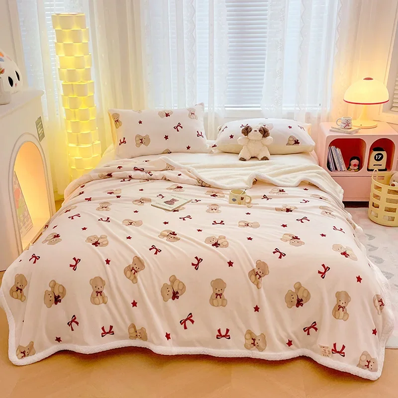 2025 new modern simple wind milk wool lamb wool skin-friendly and comfortable AB version hemming blanket nap office blanket