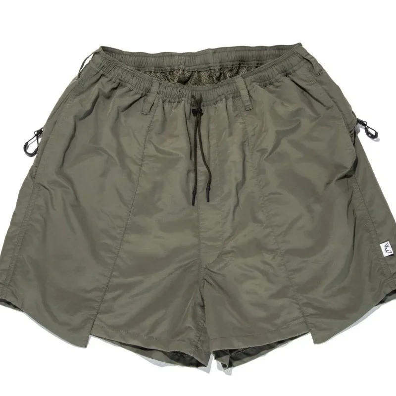 COMFY Lightweight Nylon Waterproof Loose Shorts 22SSity Boy Fashion CMF Capris for Men New Arrival