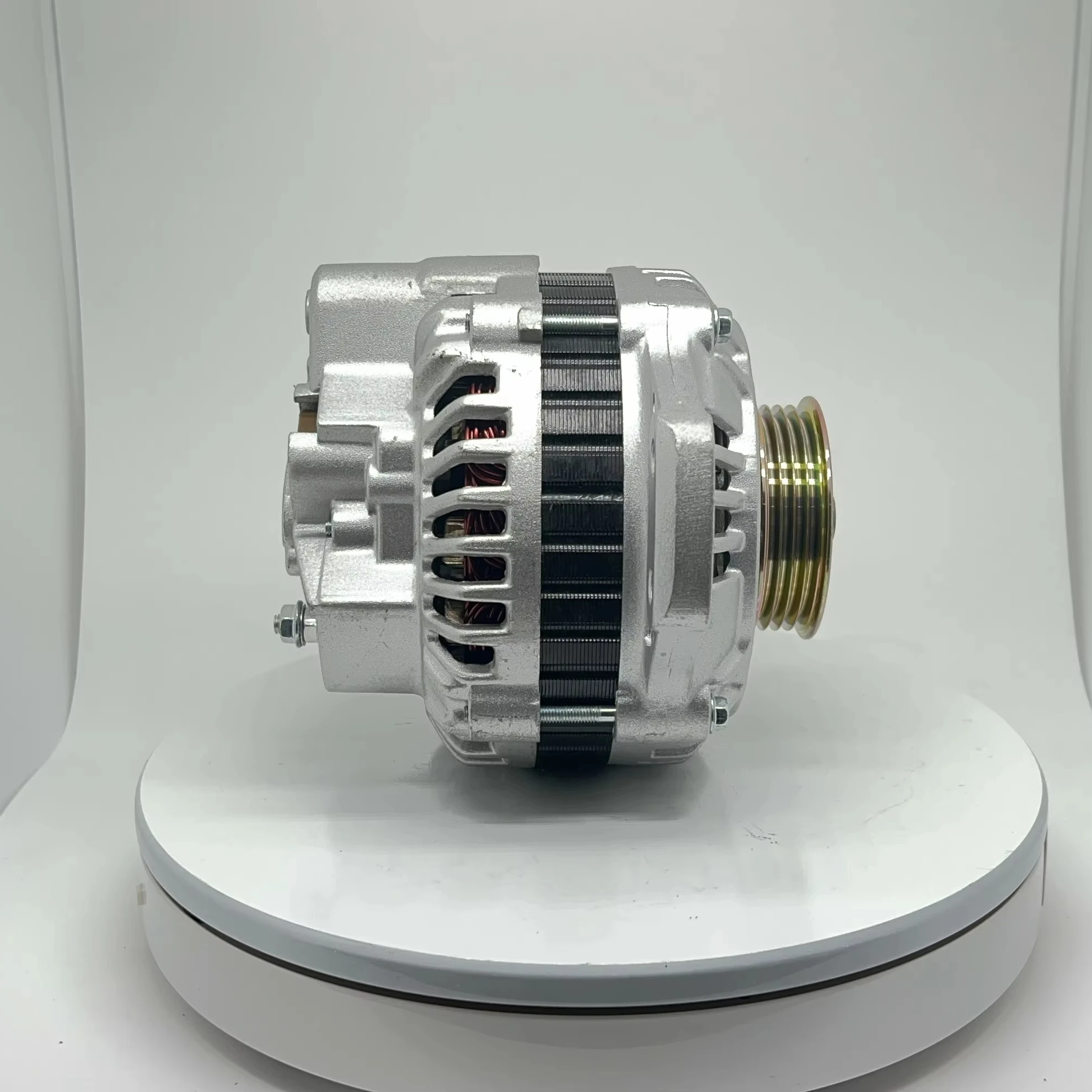 

MD141855 14V 75A Car Alternator Assembly New Condition for 6G72 Passenger Cars A3T02198