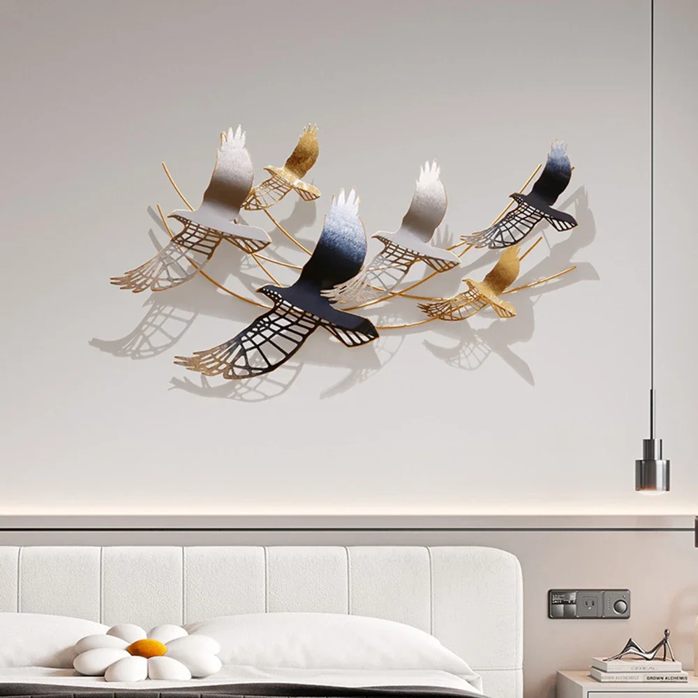 Minimalist Cream Style Flying Birds Metal Wall Art Wrought Iron Wall Mounted Abstract Pattern Bedroom TV Background Wall Hanging