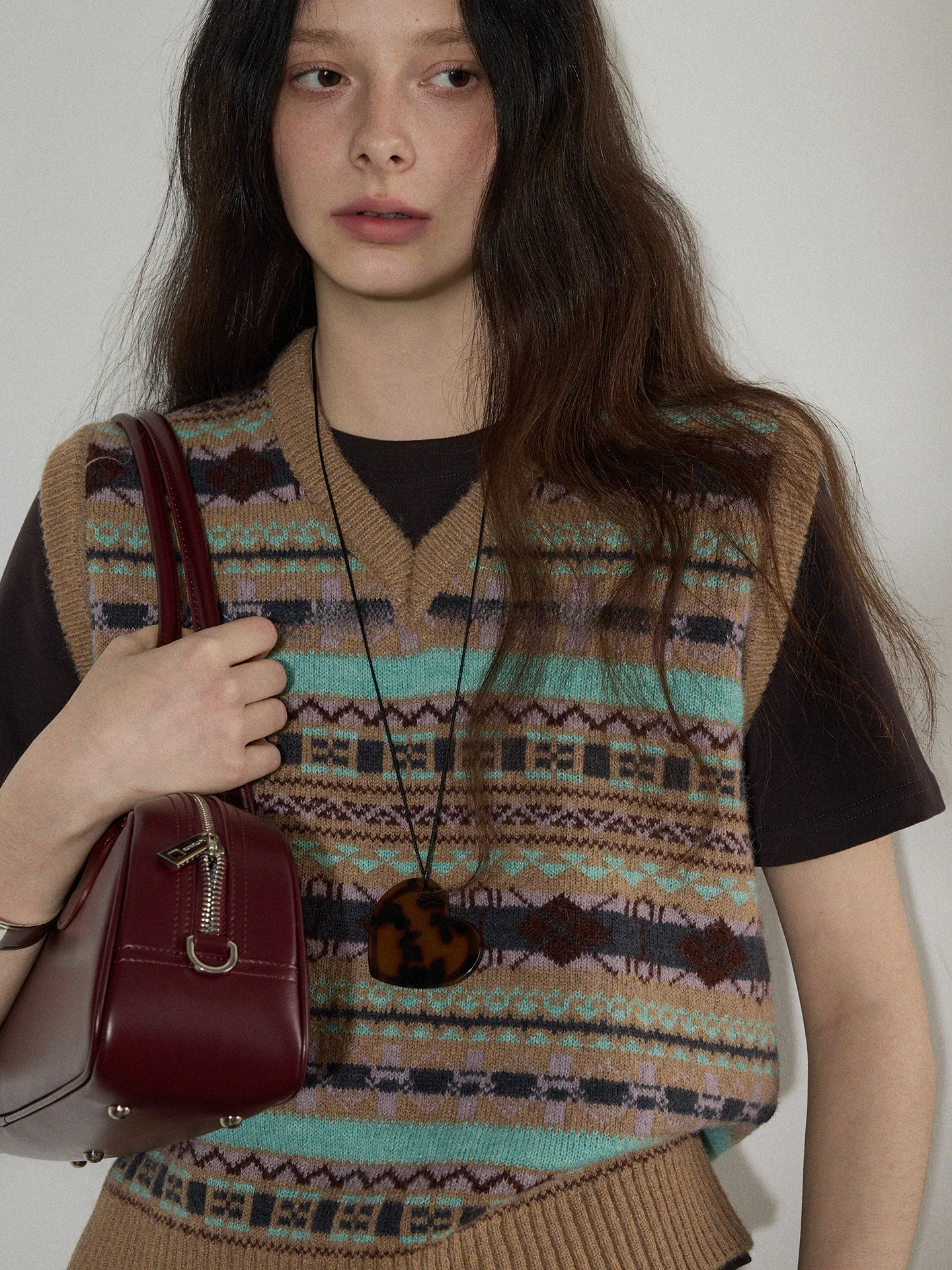 

Вязаный жилет Lofi Choose в винтажном стиле, женский, свободный, универсальный топ, новинка весны, с эффектом многослойности, с геометрическим узором