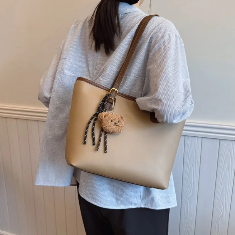 

Premium Women's Crossbody Bag Genuine Leather Handbags Designer Shoulder Tote Purse Elegant Luxury Brand Stylish