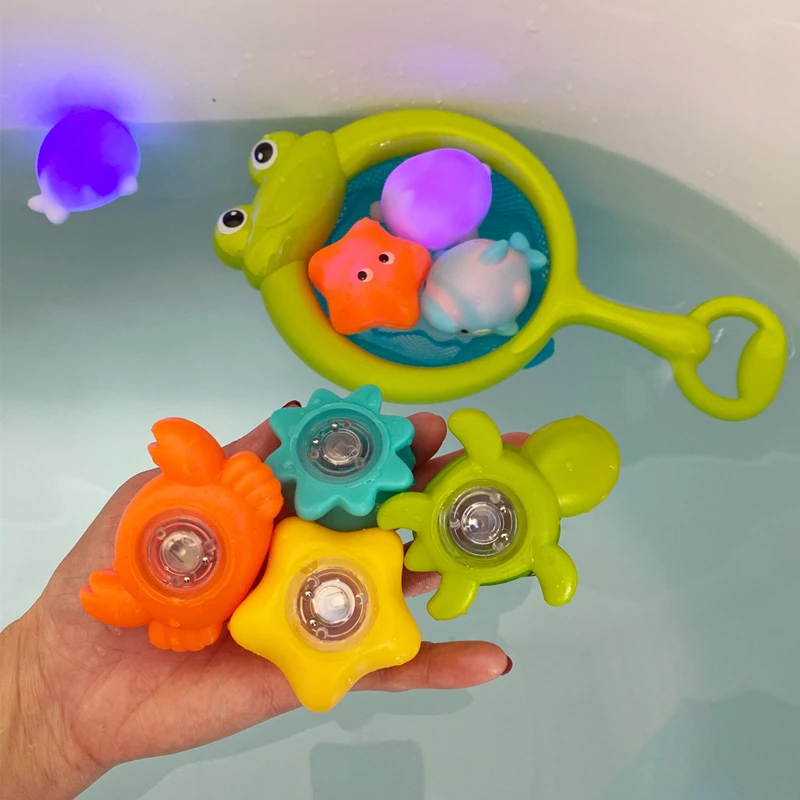 Nette Tiere Bad Spielzeug Schwimmen Wasser LED Leuchten Spielzeug Weiche Gummi Schwimmende Induktion Leucht Spielzeug Lustige Badewanne Geschenke für Kinder