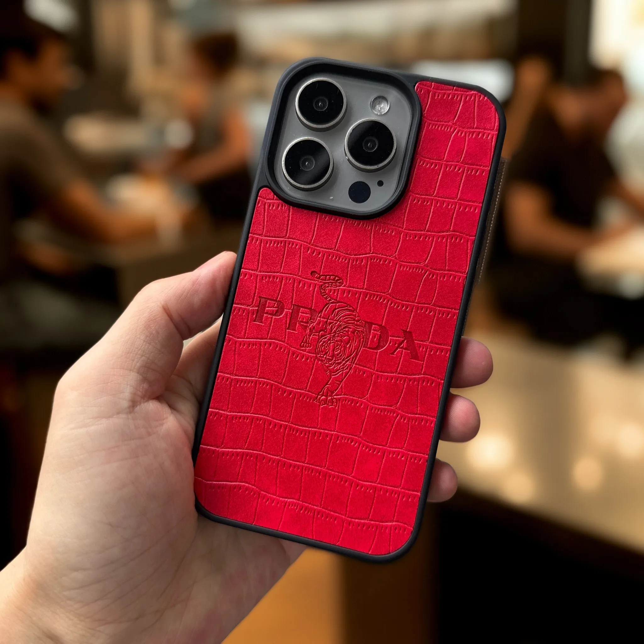 بصمة النمر قضية الهاتف آيفون 16 15 14 زائد 13 12 11 برو ماكس غطاء فاخر بولي leather جلد التمساح فوندا حالات carcasa