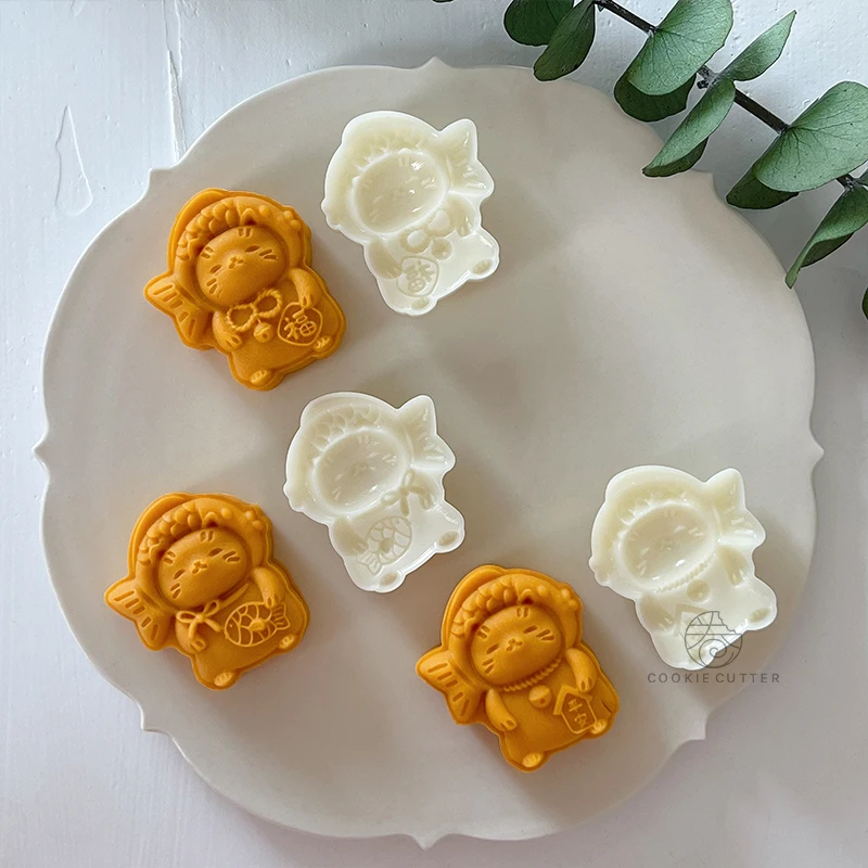 3Pcs/Set 30g 50g Mooncake Mold Chinese Style Lucky Fortune Cat Pattern Cookie Pastry Stamp DIY Pineapple Cake Pastry Equipment