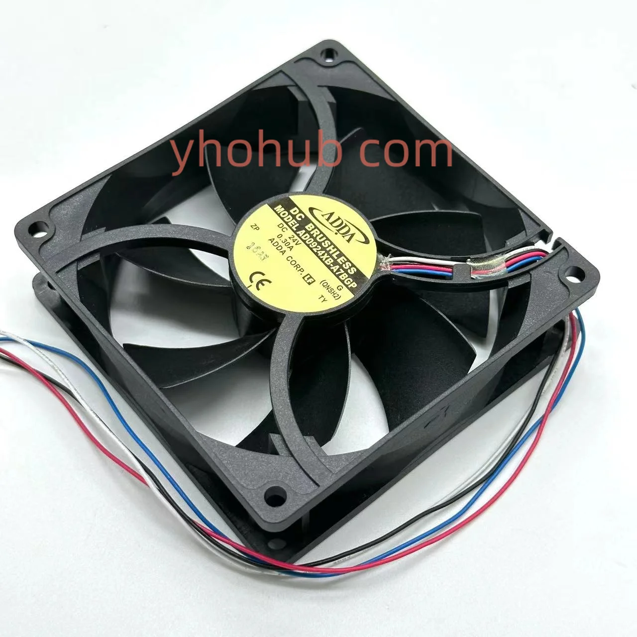 

ADDA AD0924XB-A7BGP DC 24V 0.30A 90x90x25mm 4-Wire Server Cooling Fan