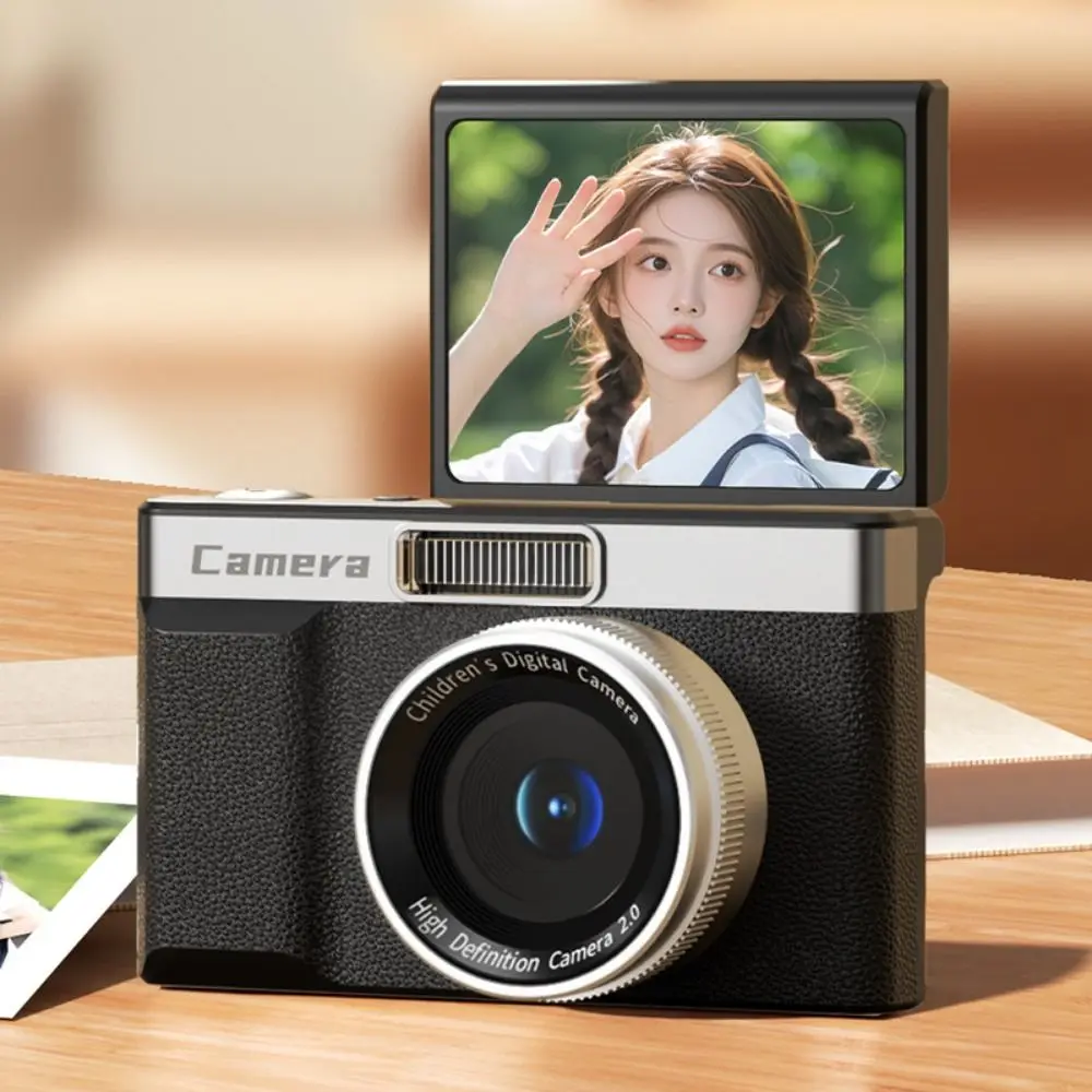 كاميرا رقمية 2.4 بوصة 1080 بكسل عالية الدقة مضادة للاهتزاز 8x تكبير للتصوير الفوتوغرافي كاميرا فيديو ضبط تلقائي للصورة 180 ° الوجه الشاشة
