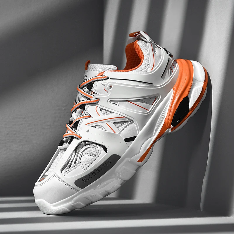 

Modern Classic: Men's Lightweight Walking Sneakers with Enhanced Flexibility