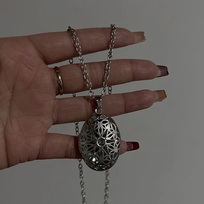 Romantic Heart Locket Pendant Openable Female Silver Color Stainless Steel Photo Frame Charm Necklace for Women Men Jewelry Gift