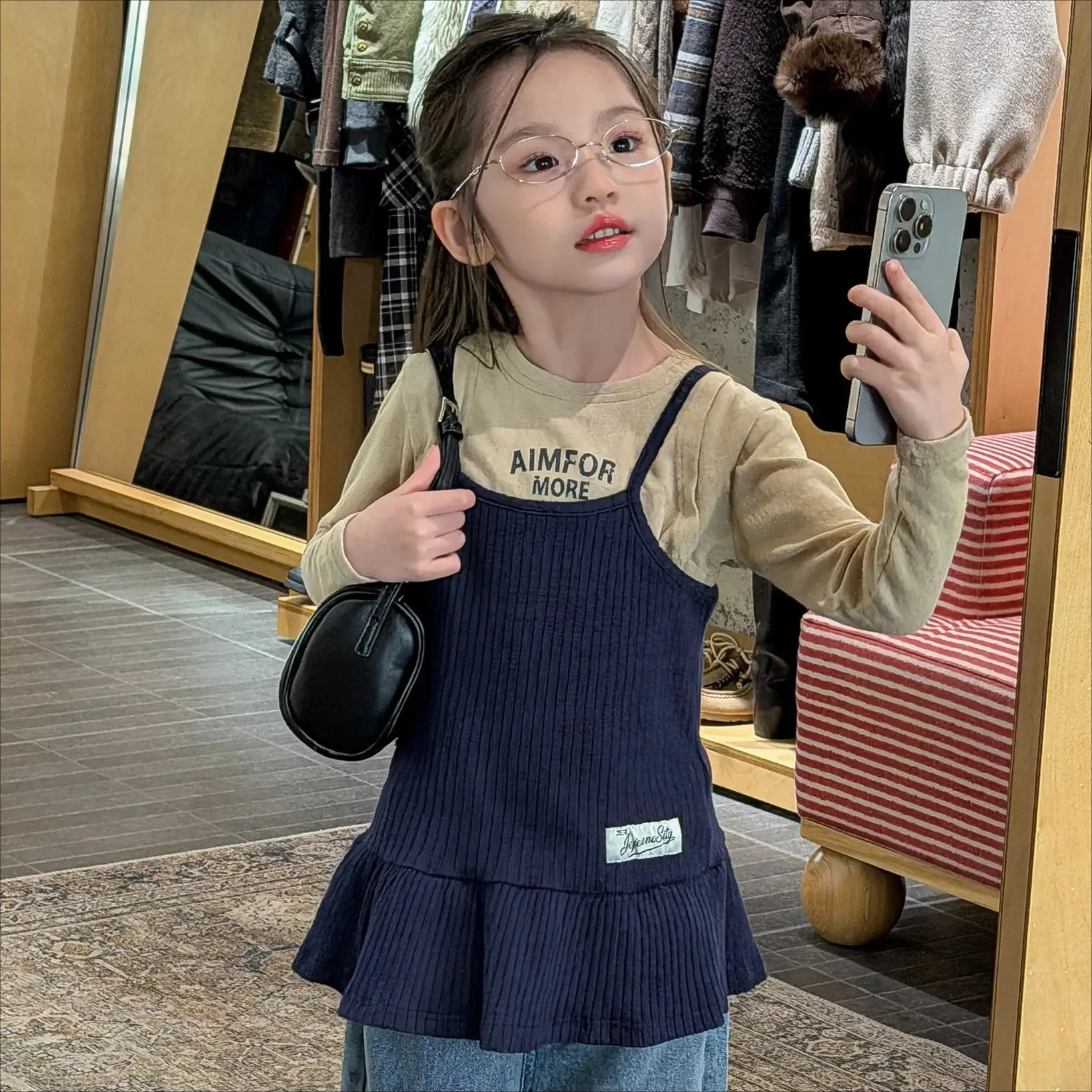 

2026 Spring New Girls T-shirt Sling Vest Children Sleeveless Cotton Tees Solid Baby Casual Tops Fashion Kids Clothes
