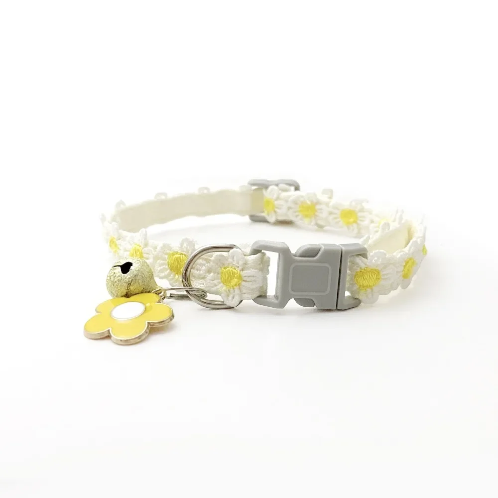 1 Stück Haustierhalsband mit Glöckchen, bunt, Cartoon-Design, für Hunde, Welpen und Kätzchen, verstellbar, Sicherheits-Glöckchenring-Halskette, Haustierzubehör – Detail 6