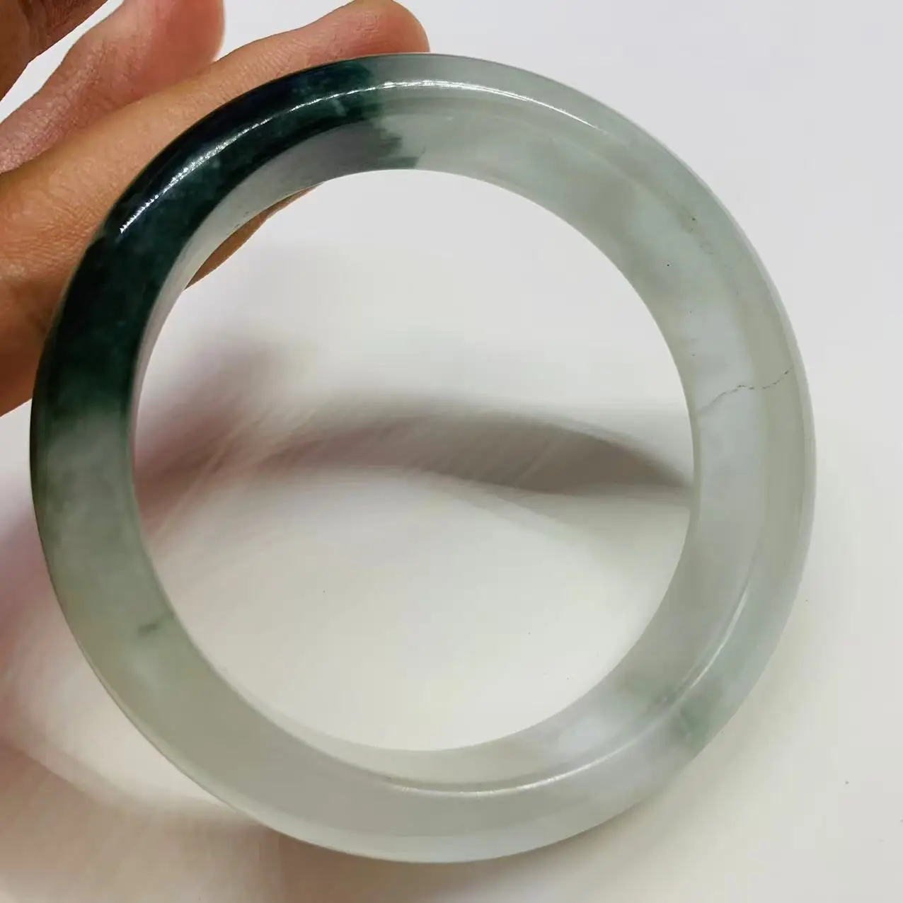 

Authentic Shoot - Light Blue Flower 55.5mm Jadeite Bracelet