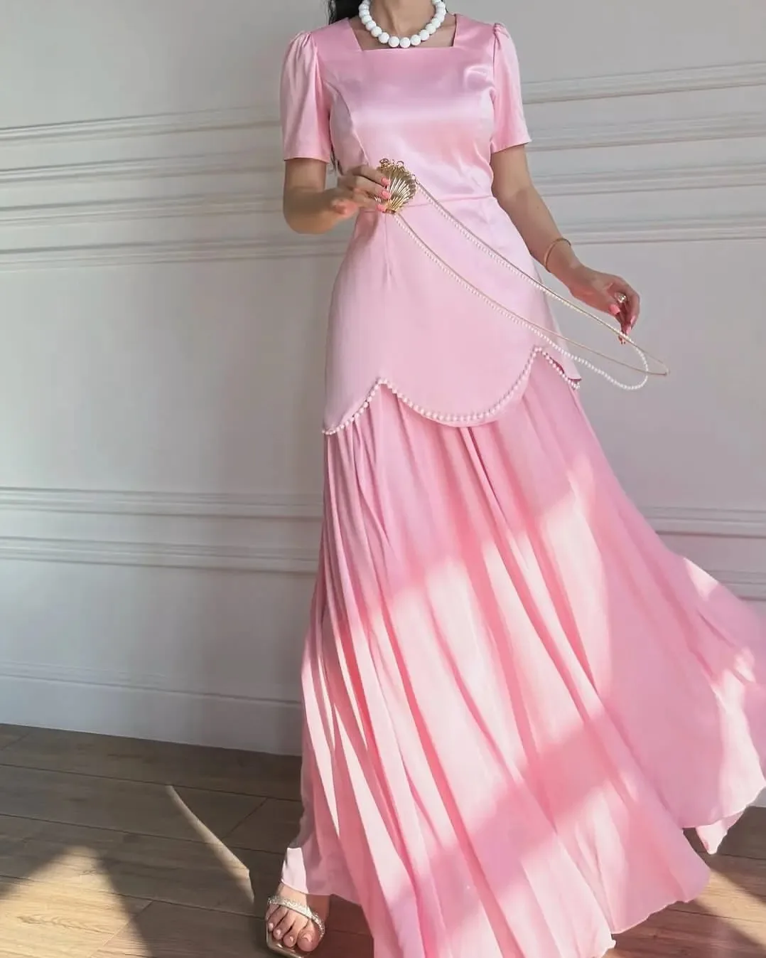 

Indie customized Elegant Pink Prom Gown Women's Square Neck Pearl Party Evening Dress Floor Length Formal Occasion Dresses