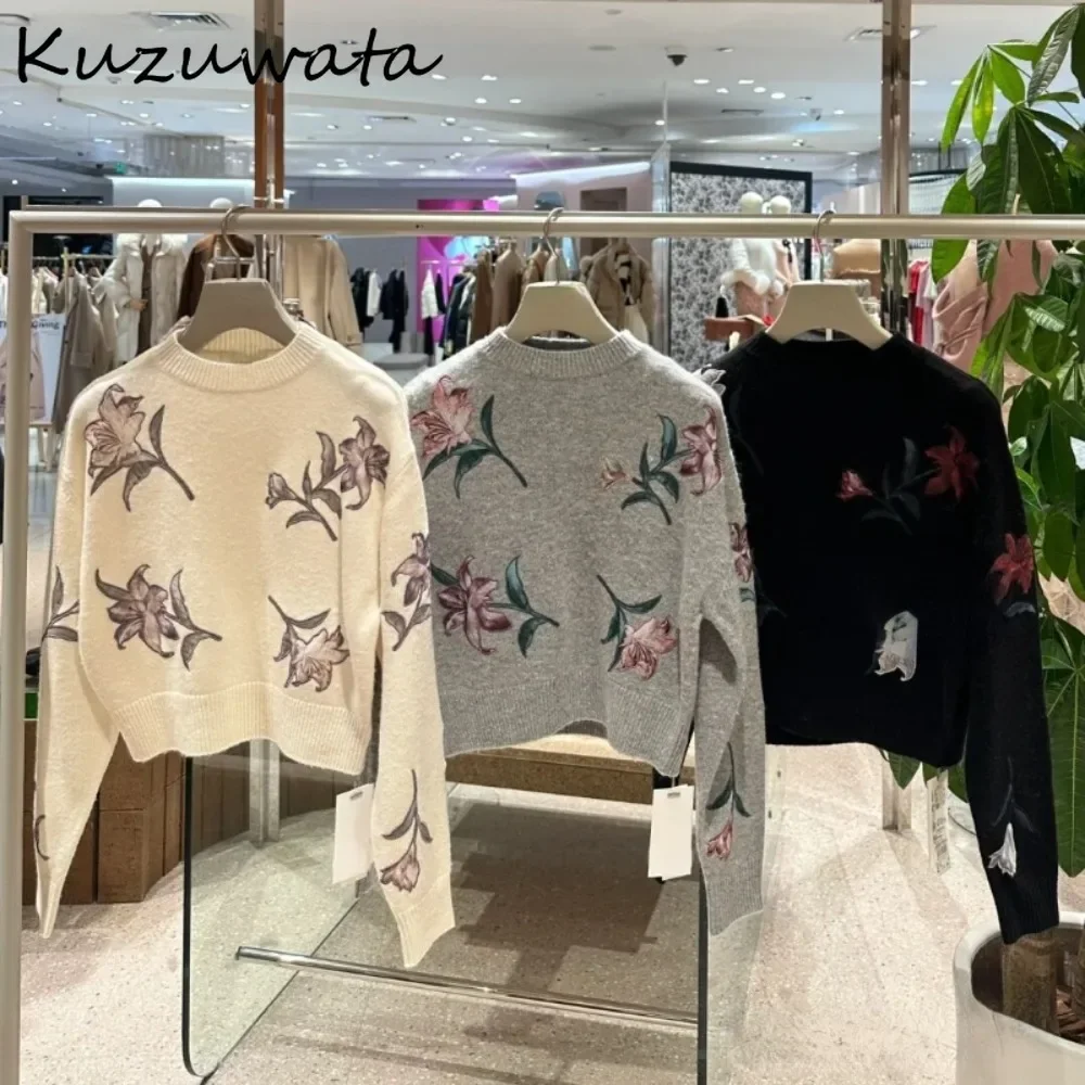 Kuzuwata New O Neck Long Sleeve Fashion Jumper Embroidery Flower Elegant Sweet Pullovers Japan 2024 Winter Warm Knit Sweaters