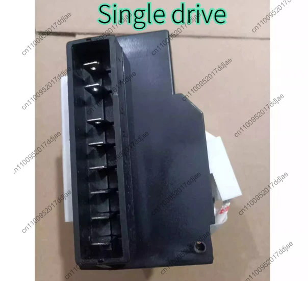 

Модуль управления частотным компрессором 12/24В SYS09220211 C25B (BSA025LCVV)