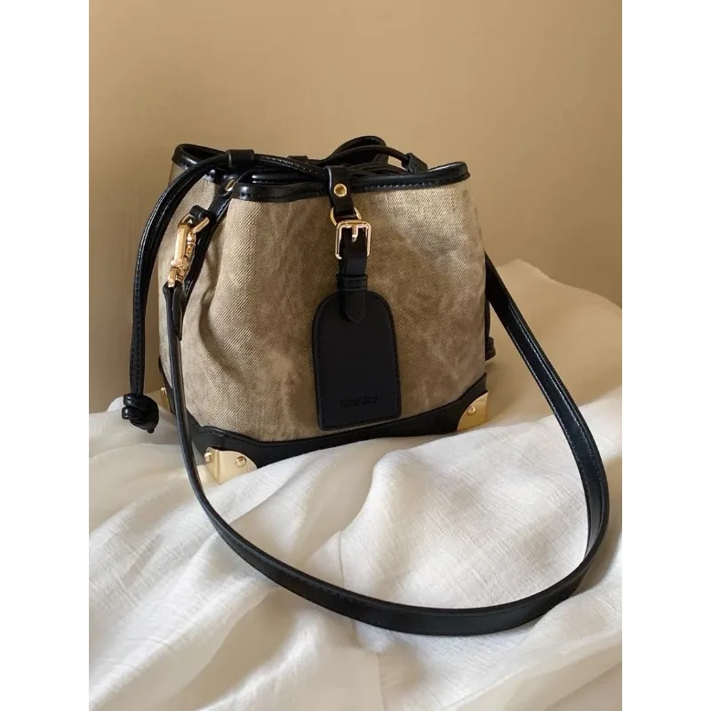 Bolsa balde 2024 novo estilo high-end e elegante axila ombro único crossbody portátil retro moda feminina saco