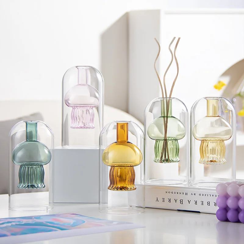 

Jellyfish Shape Glass Vase, Colored Creative Flower Vase For Home Decor, Table Centerpiece ,Office and Wedding Decor