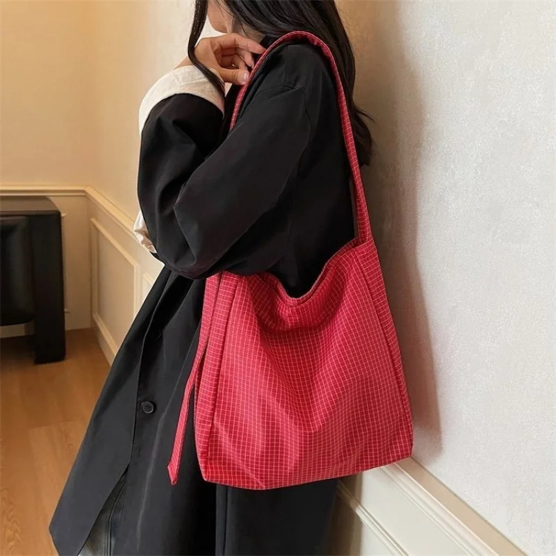 

Высококачественная женская кожаная сумка-мессенджер - сумки люксового бренда от известного дизайнера, популярная классика