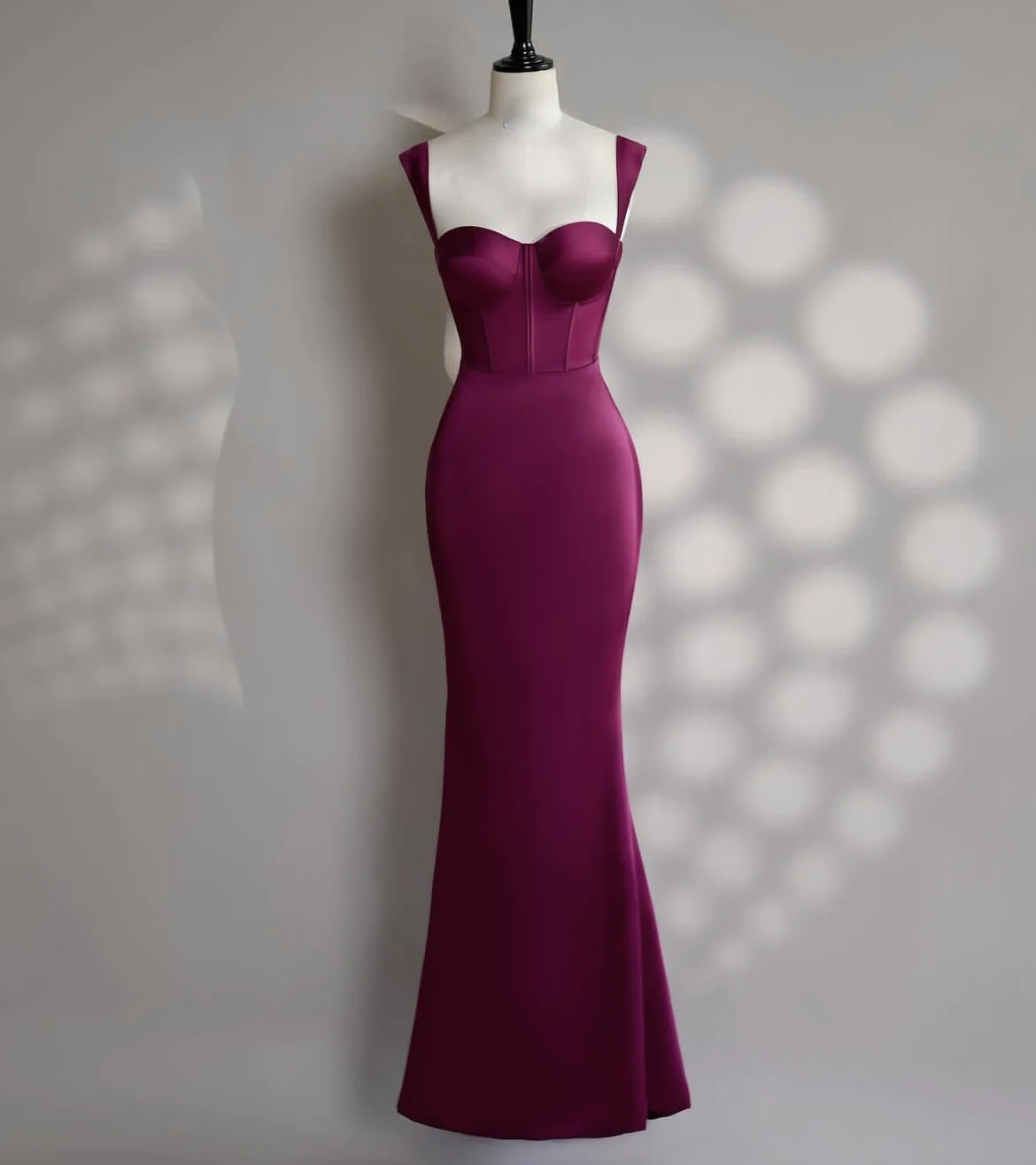 Abito da sera Sexy a sirena abiti da ballo lunghi fucsia abiti da festa in raso Sweetheart senza maniche con lacci con cerniera sul retro