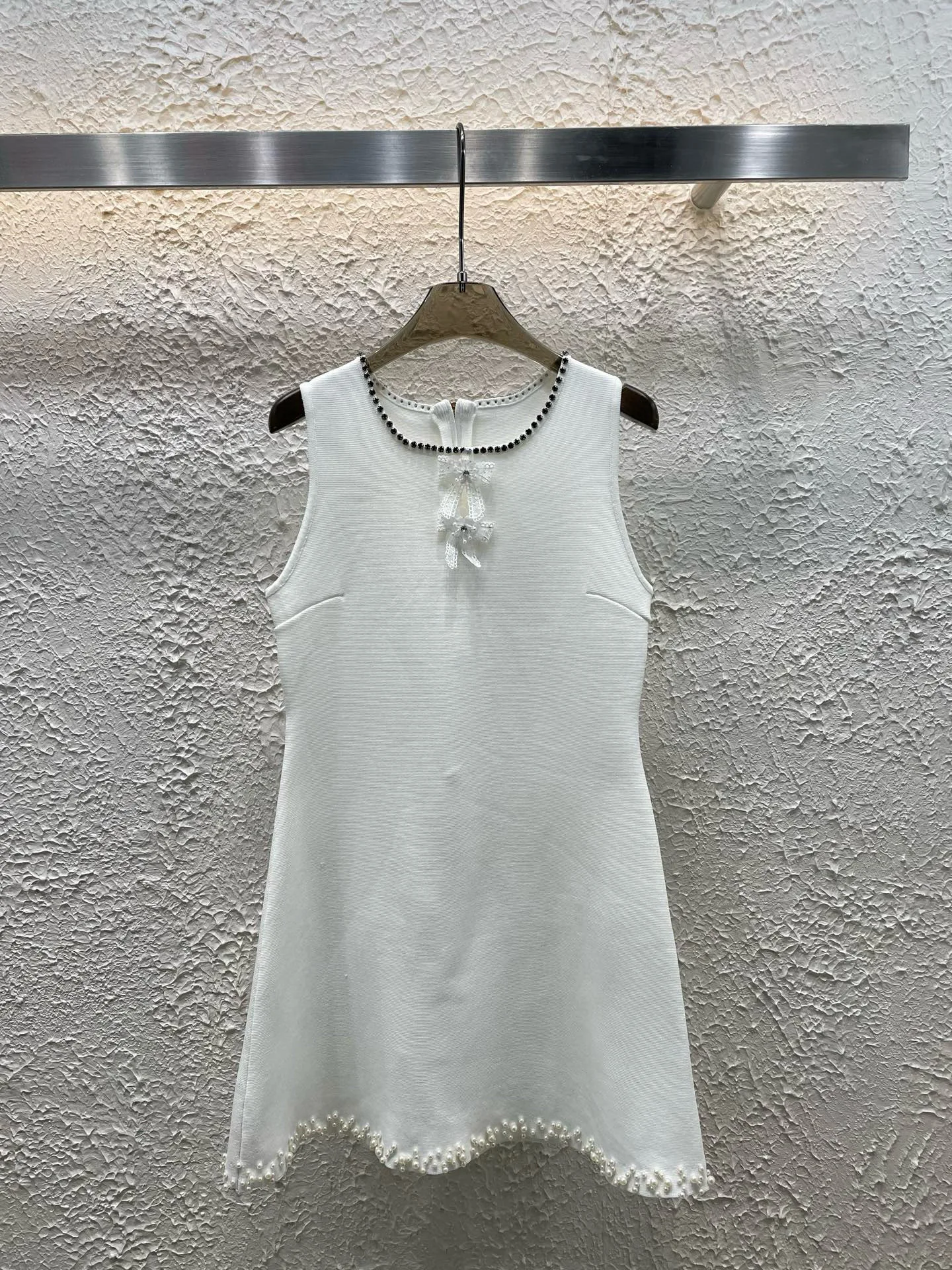 

Вязаное мини-платье с круглым вырезом и пайетками, элегантное короткое платье без рукавов с бисером, женское платье 2025, новое весенне-летнее вечернее платье трапециевидной формы C309