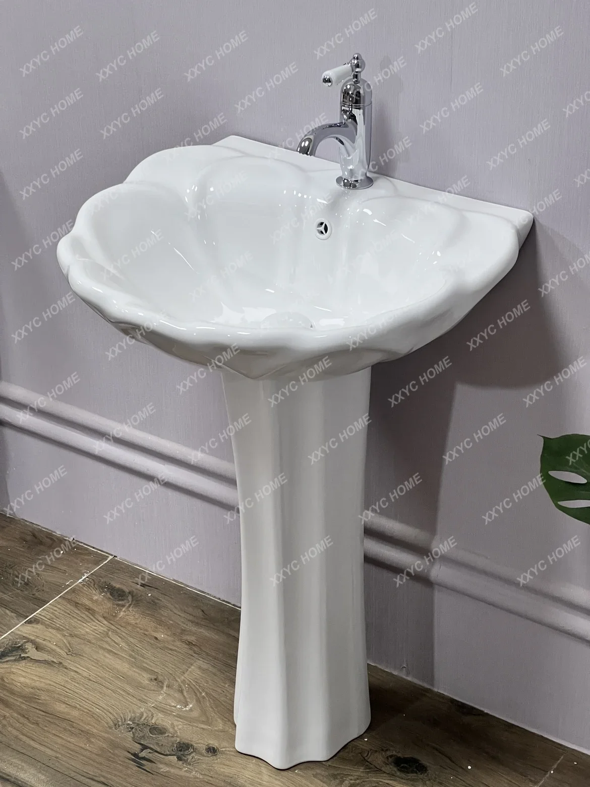 French retro column basin floor-to-ceiling hand wash bathroom balcony small apartment ceramic basin