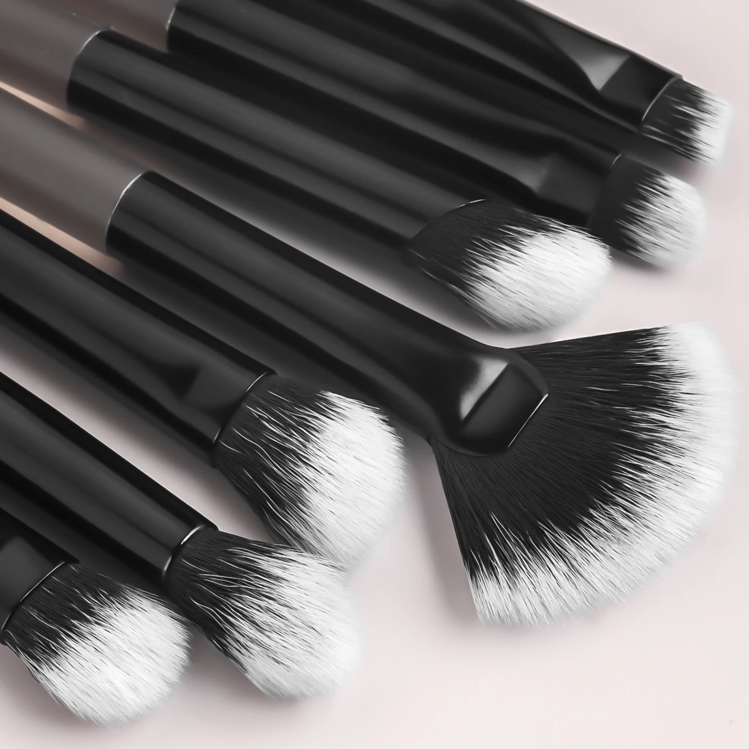 Brochas de maquillaje, 10 Uds., Kit de maquillaje profesional para mujer, brocha cosmética para polvos suaves, sombra de ojos, base, juego completo, herramienta de belleza de viaje