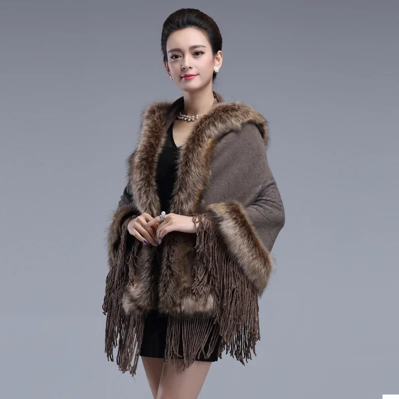 

Autumn Winter Imitation Raccoon Fur Collar Hooded Cape Tassel Knitted Coat Warm Poncho Lady Capes Coffee Cloaks