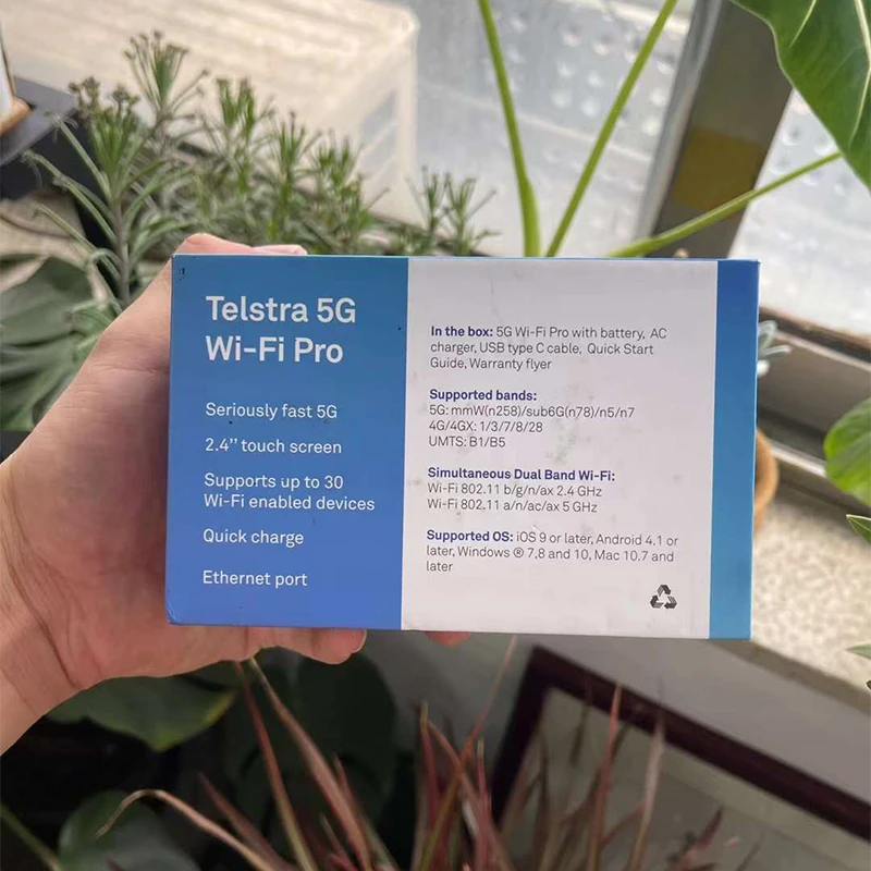 Telstra 5G WiFi6 Pro MU500 Pocket Hotspot Mobile Broadband Device 5G NSA Sim 4G LTE CAT20 Gigabyte Ethernet Portable WiFi Router