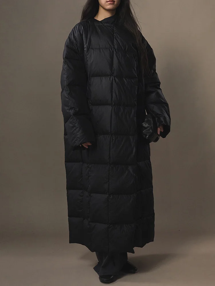 Luksusowa długa kurtka puchowa Oversize dla kobiet 2024 Winter Black white O-neck puffer coat Warm Lady X-long parkas INKEO DJ074